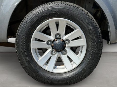 Suzuki Jimny 1.3 VVT SZ4 3dr 13