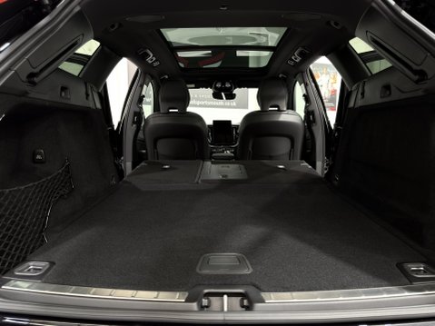 Volvo XC60 B5 ULTRA BLACK EDITION AWD 35