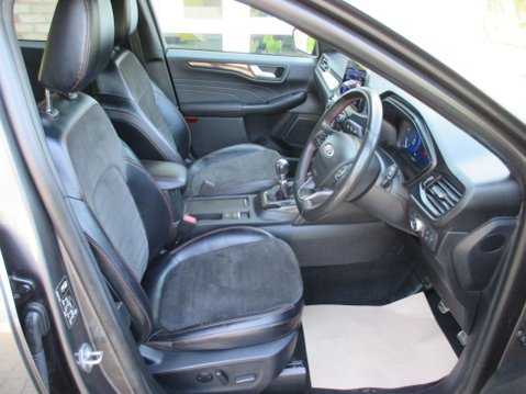 Ford Kuga 1.5T EcoBoost ST-Line Edition Euro 6 (s/s) 5dr 24