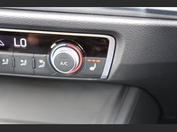 Audi Q3 TFSI S LINE BLACK EDITION 28