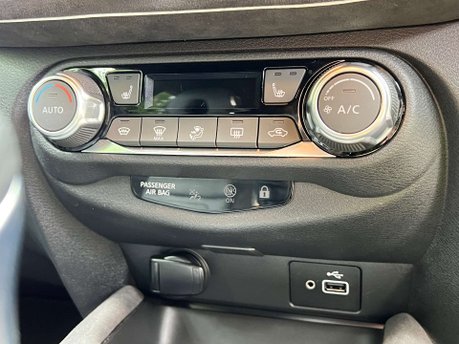 Nissan Juke 1.0 Juke Tekna+ DiG-T 5dr 36