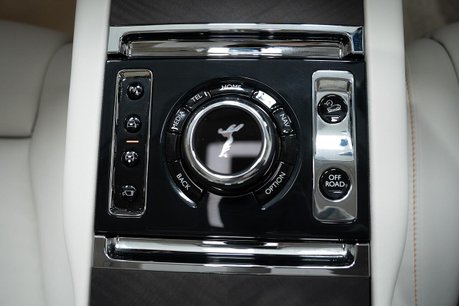 Rolls-Royce Cullinan 6.75 V12 SUV 5dr Petrol Auto 4WD Euro 6 (571 ps) 20