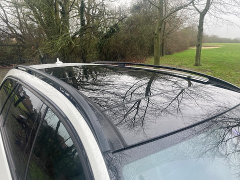 Mercedes-Benz E Class 2.1 E220 BlueTEC AMG Night Edition (Premium) G-Tronic+ Euro 6 (s/s) 5dr 38