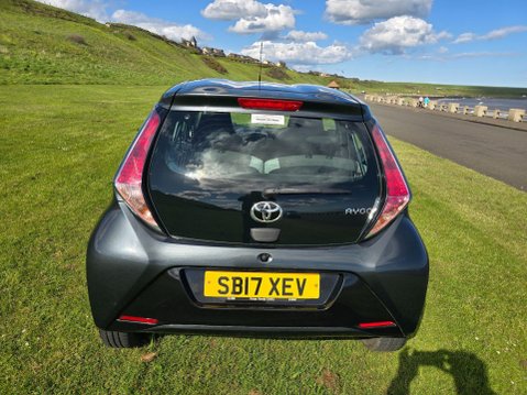 Toyota Aygo 1.0 VVT-i x-play Euro 6 5dr 11