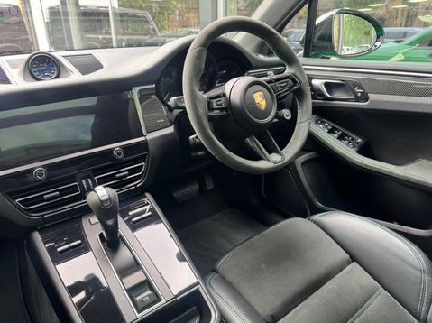 Porsche Macan GTS PDK 16
