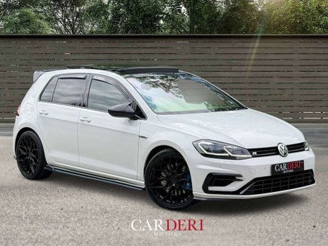 Volkswagen Golf 2.0 Golf R TSi 4Motion Semi-Auto 4WD 5dr 6