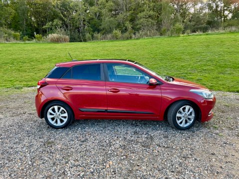 Hyundai i20 MPI PREMIUM SE NAV 2