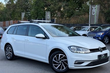 Volkswagen Golf MATCH TDI DSG - VAT Q - APPLE CAR PLAY -ADAPTIVE CRUISE -ROOFBARS