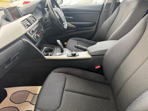 BMW 3 Series 2.0 320d ED EfficientDynamics Auto Euro 5 (s/s) 4dr 29