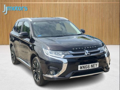 Mitsubishi Outlander 2.0h 12kWh GX4h SUV 5dr Petrol Plug-in Hybrid CVT 4WD Euro 6 (s/s) (200 ps) 21
