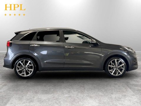 Kia Niro 1.6 GDi 4 SUV 5dr Petrol Hybrid DCT Euro 6 (s/s) (139 bhp) 8