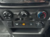 Isuzu D-Max Utility | 1.9 LT | Double Cab | Rear Diff Lock | Camera | EURO 6 32