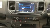 Peugeot Expert MWB L2H1 Low Roof Professional Premium Plus 3100 Air Con EURO 6 11