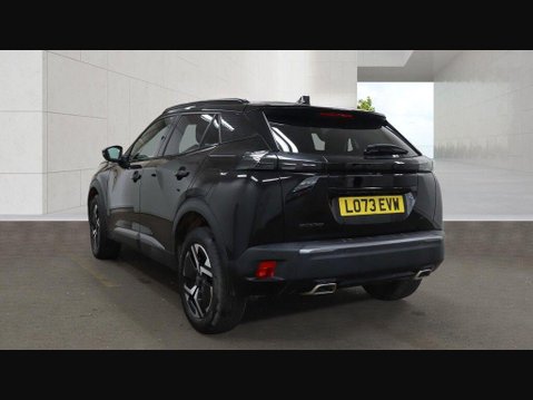 Peugeot 2008 PURETECH EAT8 S/S GT 3