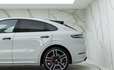 Porsche Cayenne GTS Coupé 25