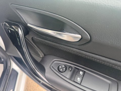 BMW 1 Series 1.5 118i Sport Euro 6 (s/s) 3dr 19