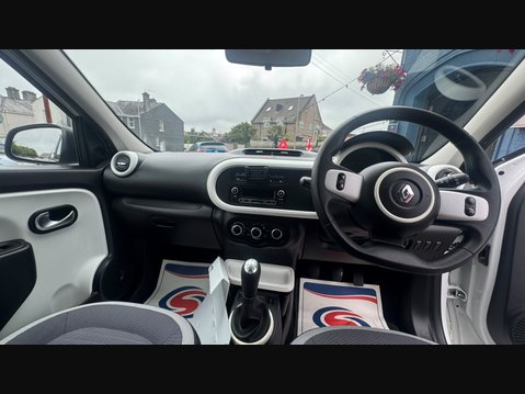 Renault Twingo PLAY SCE 8