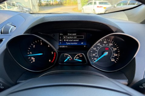 Ford Kuga ST-LINE TDCI - FULL SERVICE HISTORY WITH 9 STAMPS! - NEW MOT 39