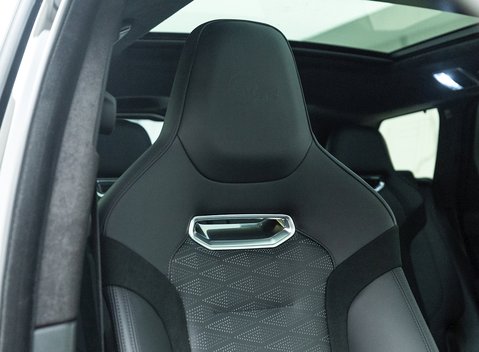 Land Rover Range Rover Sport 5.0 SVR Carbon Edition 12