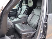 Land Rover Discovery 2023 R-DYNAMIC HSE MHEV GENUINE REAR SEAT CONVERSION URBAN 22 WHEELS  18
