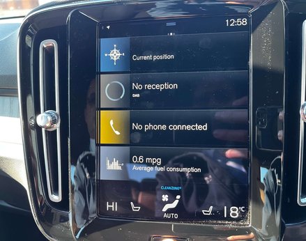 Volvo XC40 1.5 XC40 Inscription Pro T3 Auto 5dr 28