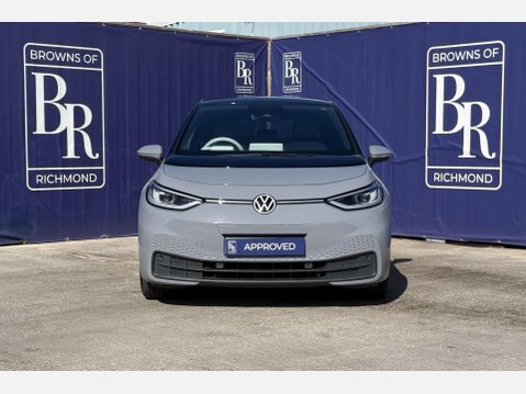 Volkswagen ID.3 Pro Performance 58kWh Business Hatchback 5dr Electric Auto (204 ps) 10