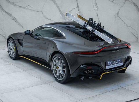 Aston Martin Vantage 007 Edition 5