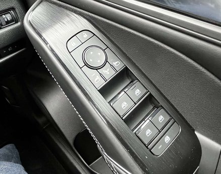 Nissan Qashqai 1.3 Qashqai N-Connecta DiG-T MHEV 5dr 63