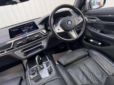 BMW 7 Series 4.4 750i M Sport xDrive Auto 4WD 4dr 43