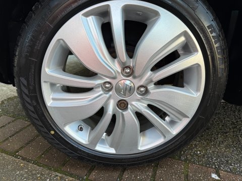 Suzuki Swift SZ-T BOOSTERJET 7