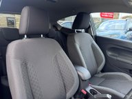 Ford Fiesta ZETEC S 12