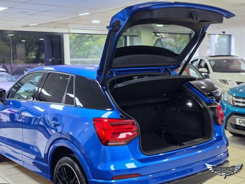 Audi Q2 1.5 TFSI CoD 35 Black Edition S Tronic Euro 6 (s/s) 5dr 44
