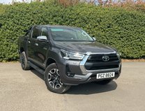Toyota Hilux Invincible | Auto | 2.4 LT | Double Cab | Camera | Sensors | EURO 6 2