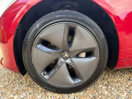 Tesla Model 3 Standard Range Plus Auto RWD 4dr 13
