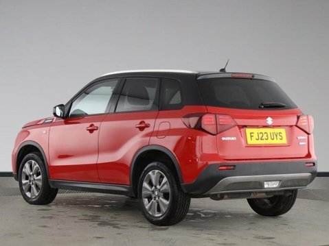 Suzuki Vitara SZ-T BOOSTERJET MHEV 2