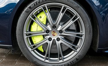 Porsche Panamera Turbo S E-Hybrid Executive 11