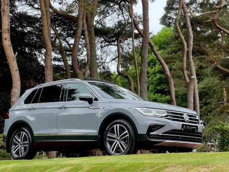 Volkswagen Tiguan 2.0 TDI Elegance DSG 4Motion Euro 6 (s/s) 5dr 20