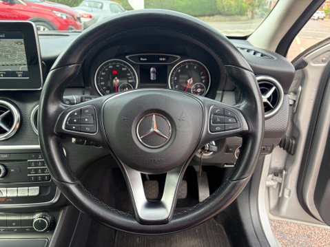 Mercedes-Benz A Class A 180 SE EXECUTIVE 13