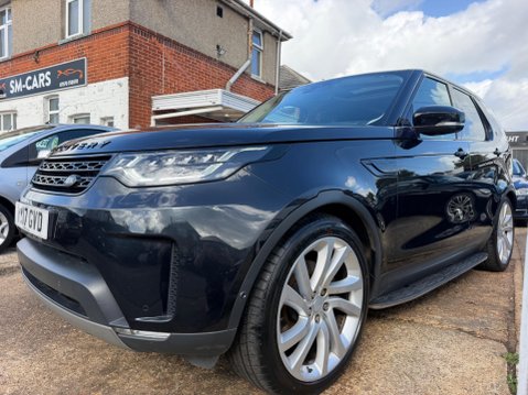 Land Rover Discovery 3.0 TD V6 First Edition SUV 5dr Diesel Auto 4WD Euro 6 (s/s) (258 ps) 3
