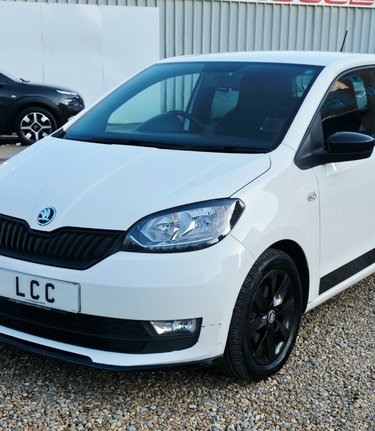 Skoda Citigo MONTE CARLO GREENTECH MPI.. 4 MAIN DEALER SERVICES 3