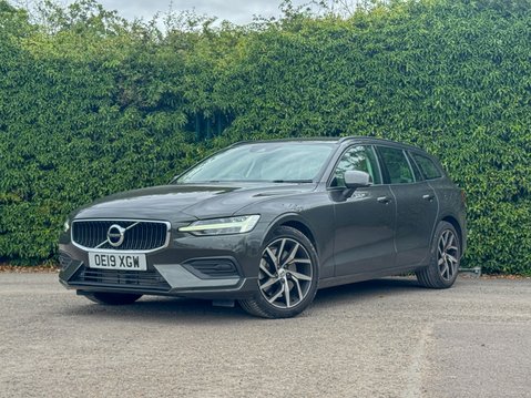 Volvo V60 2.0 T5 Momentum Plus Estate 5dr Petrol Auto Euro 6 (s/s) (250 ps) 2