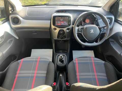 Peugeot 108 ACTIVE 2
