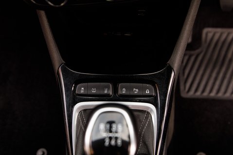 Vauxhall Crossland ELITE NAV 33