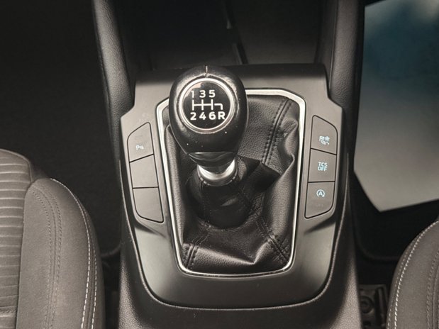 Ford Focus TITANIUM EDITION MHEV 29