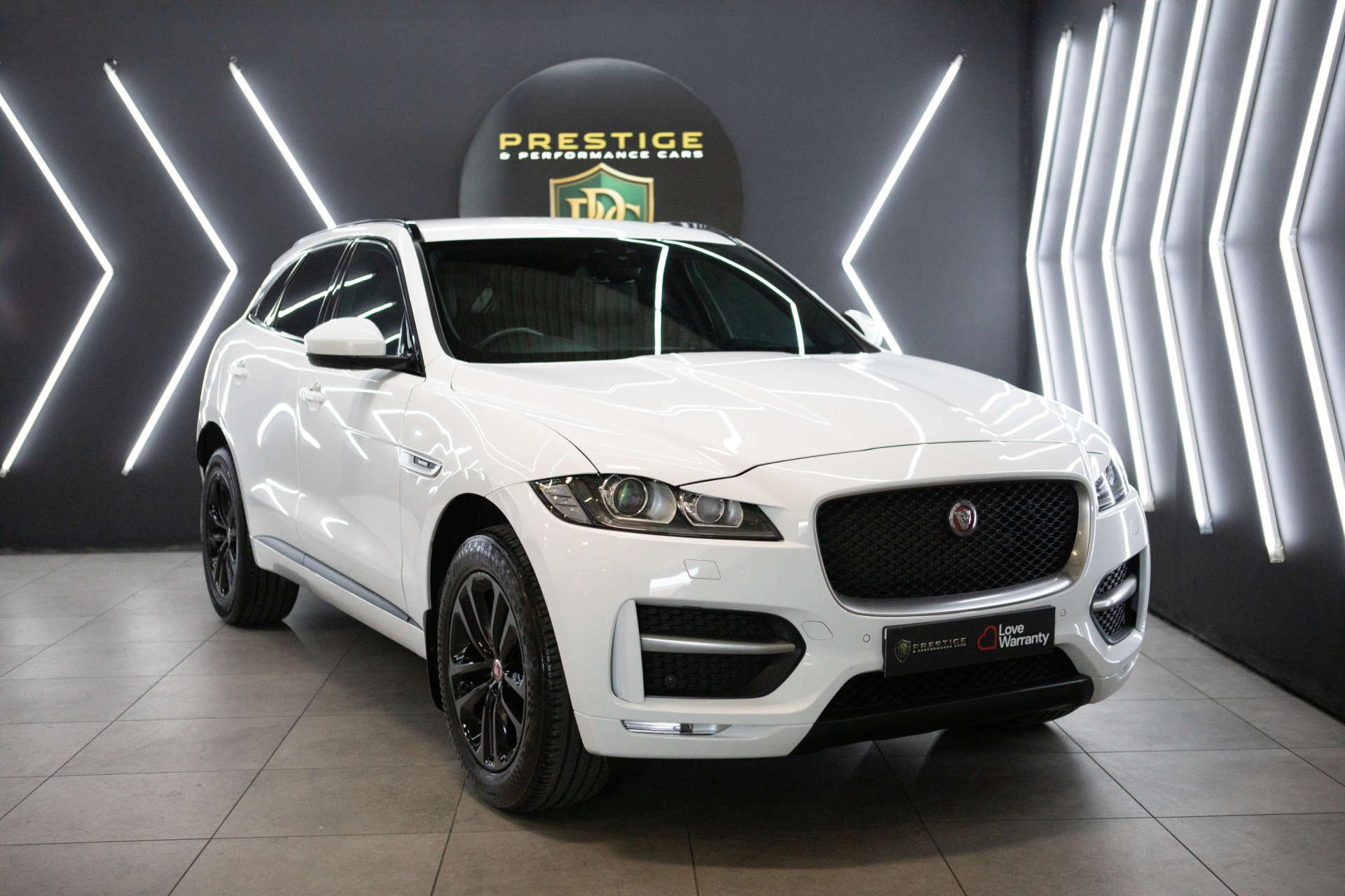 2016 Jaguar F-Pace