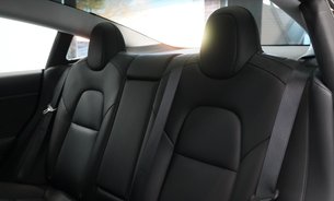 Tesla Model 3 RWD Standard Range Ryzen 1 Owner Adaptive LEDs Heat Pump Pano Roof  17