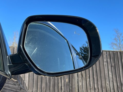 Mitsubishi Outlander 4 21