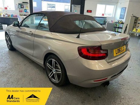 BMW 2 Series 2.0 220d Sport Auto Euro 6 (s/s) 2dr 3