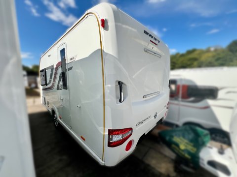 Swift Elegance 480 5