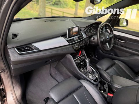 BMW 2 Series 2.0 220d M Sport Auto 5dr 20